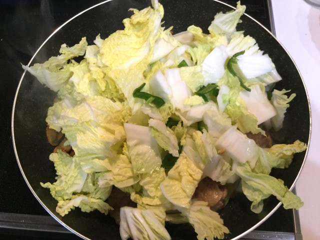 野菜たっぷり味噌風味！豚こまで肉団子手順2