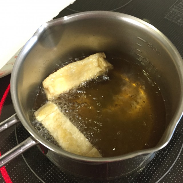 油揚げを2度揚げ！？揚げ揚げ手順2