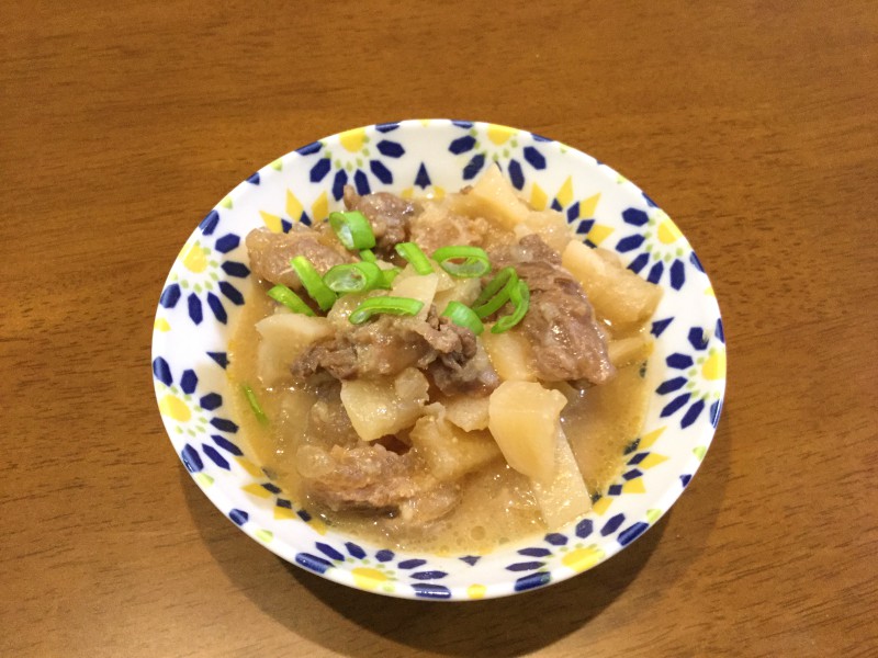 牛すじと大根がとろとろ～♪圧力なべで作る味噌煮