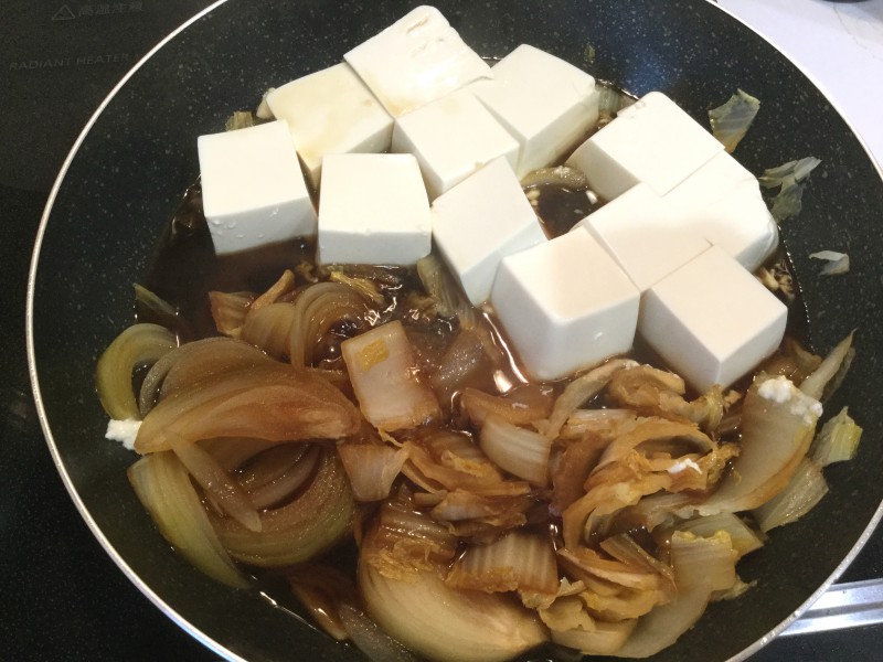 甘辛くて美味しい♪野菜たっぷり肉豆腐手順3