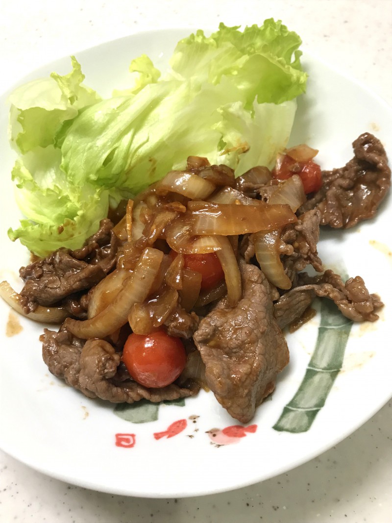 牛肉のトマト炒め