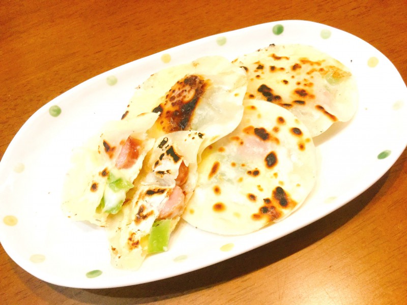 餃子の皮で作る！ＵＦＯみたいな簡単ピザ