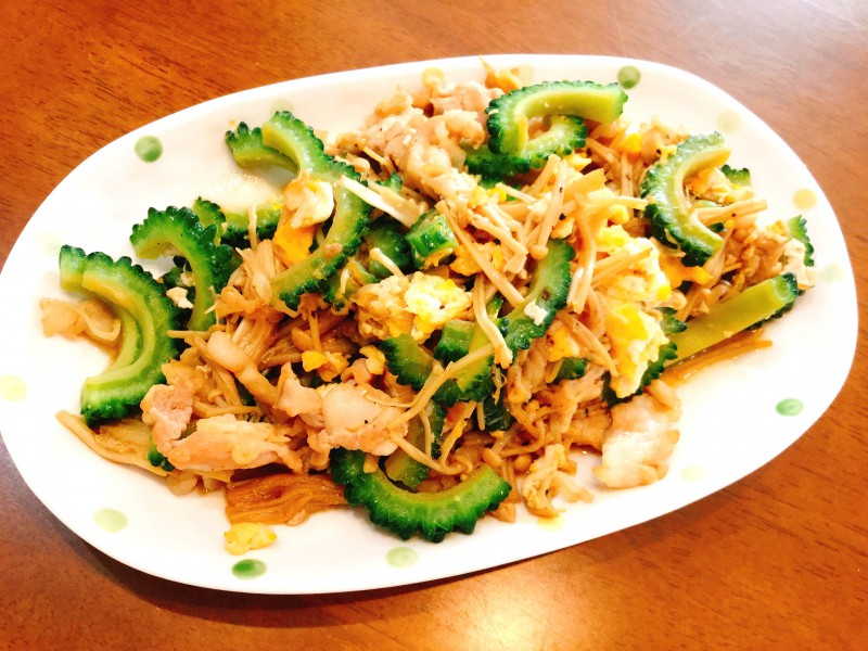 すき焼きのタレで味付け！えのき入りのゴーヤチャンプルー