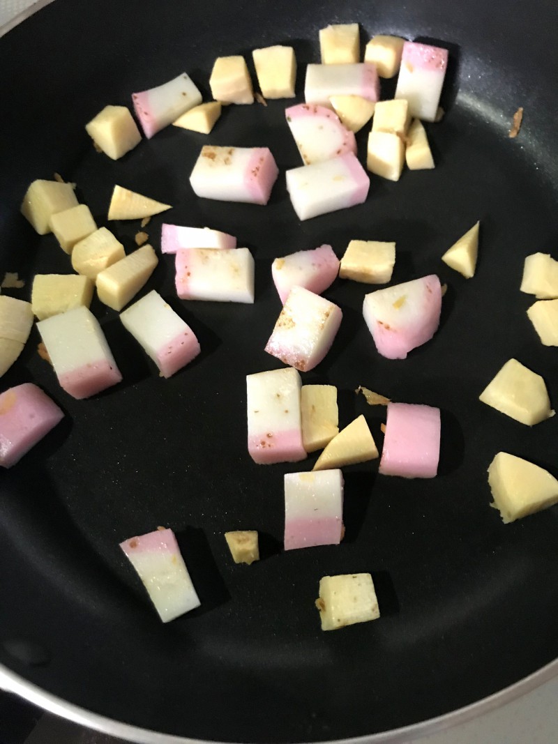 筍とかまぼこの味噌炒め手順4